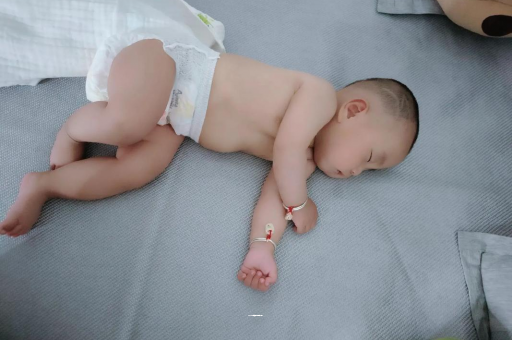祁东宝宝发烧可以喝牛奶吗